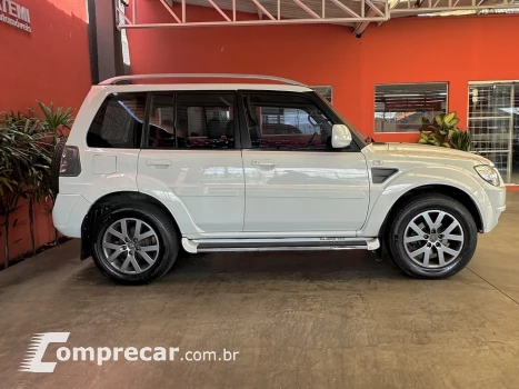 PAJERO TR4 2.0 4X2 16V 140CV FLEX 4P MANUAL