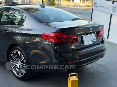 530E 2.0 16V Twinpower Híbrido M Sport Automático