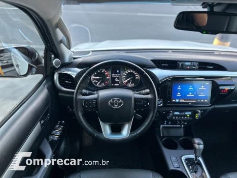 Hilux 2.8 D-4D Turbo Diesel Cd Srx 4X4 Automático