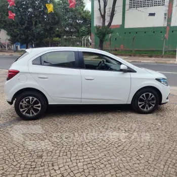 ONIX HATCH LTZ 1.4 8V FlexPower 5p Mec.