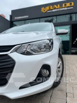 ONIX SEDAN Plus LT 1.0 12V Flex 4p Mec.