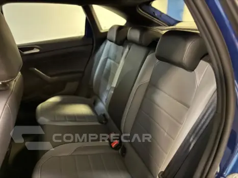 Nivus Highline 1.0 200 TSI Flex Aut.