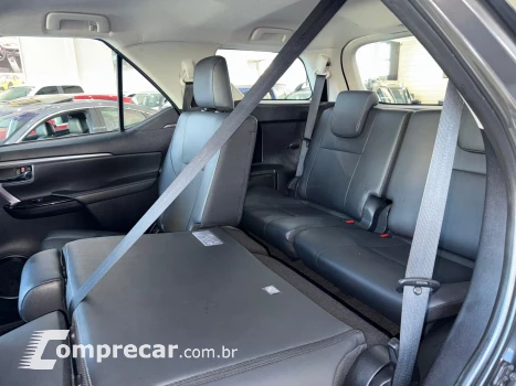 Hilux SW4 SRX 2.8