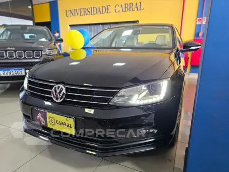 Volkswagen JETTA Highline 2.0 TSI 16V 4p Tiptronic 4 portas