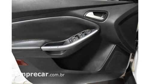 FOCUS SEDAN - 2.0 TITANIUM SEDAN 16V 4P AUTOMÁTICO