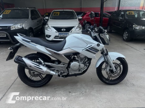 YS Fazer 250 LIMITED EDITION