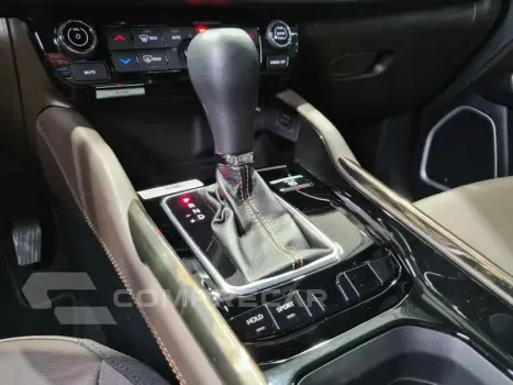 COMMANDER OVERLAND T270 1.3 TB FLEX AUT