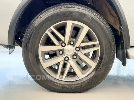 HILUX SW4 2.8 SRX 4X4 7 LUGARES 16V TURBO INTERCOOLER DIESEL