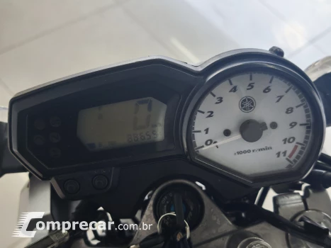 FAZER 250 BLUEFLEX