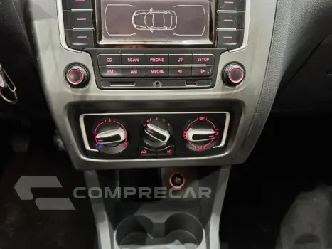 FOX - 1.6 MSI COMFORTLINE 8V 4P MANUAL