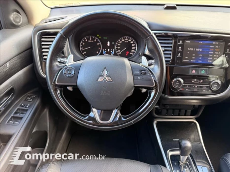 OUTLANDER 2.0 16V GASOLINA 4P AUTOMÁTICO