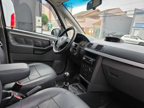 Meriva 1.8/ CD 1.8 MPFI 8V 102cv 5p