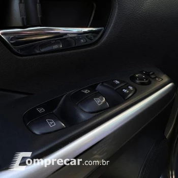 KICKS SV CVT
