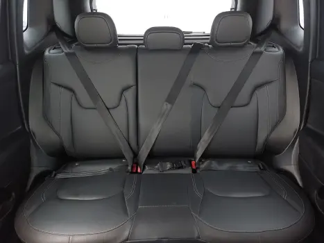 RENEGADE 1.3 T270 TURBO FLEX LONGITUDE AT6