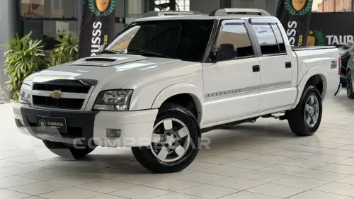 CHEVROLET S10 P-Up Executive 2.4 MPFI F.Power CD 4 portas