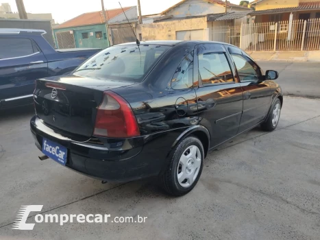 Corsa Sedan 1.0 MPFI 8V 71cv 4p