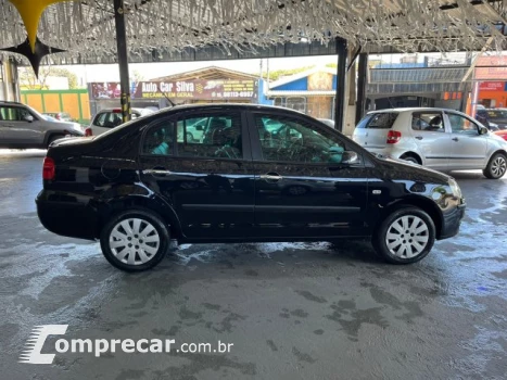 POLO SEDAN - 1.6 MI 8V 4P MANUAL