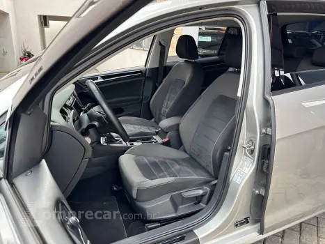 Golf Highline 1.4 TSI 140cv Aut.