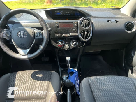 ETIOS 1.5 XS Sedan 16V