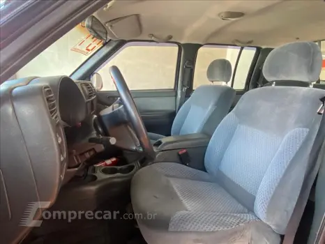 S10 2.4 Advantage 4X2 CD 8V