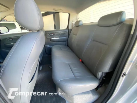 HILUX CD4X4 SRV