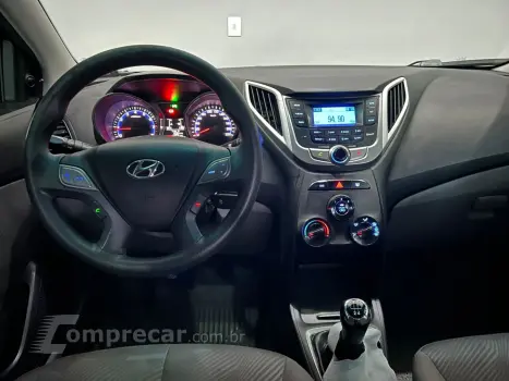 HB20S 1.6 COMFORT PLUS 16V FLEX 4P MANUAL