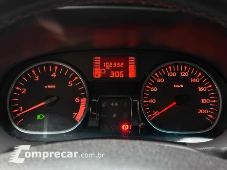 DUSTER 2.0 DYNAMIQUE 4X2 16V FLEX 4P AUTOMÁTICO