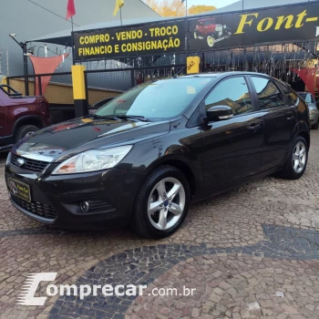 FORD Focus 2.0 16V/SE/SE Plus Flex 5p Aut. 5 portas