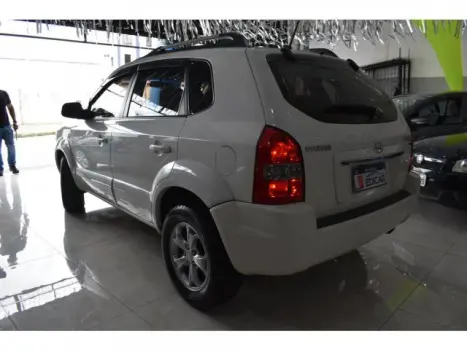 TUCSON - 2.0 MPFI GLS 16V 143CV 2WD 4P AUTOMÁTICO