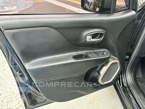 RENEGADE 1.8 16V Limited