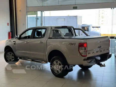 Ranger 3.2 20V XLT 4X4 CABINE DUPLA TURBO DIESEL AUTOMÁTICO
