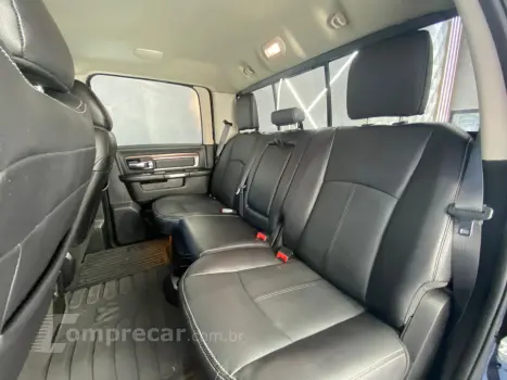 CLASSIC LARAMIE 5.7 CD V8 4X4 Aut.