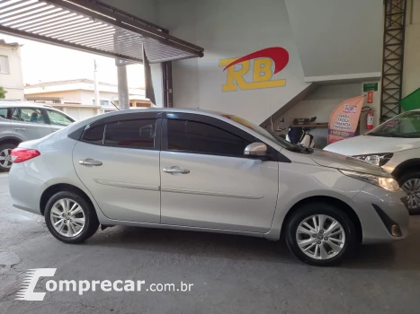 YARIS 1.5 16V Sedan XL