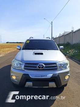 HILUX SW4 3.0 SRV 4X4 7 Lugares 16V Turbo Intercooler
