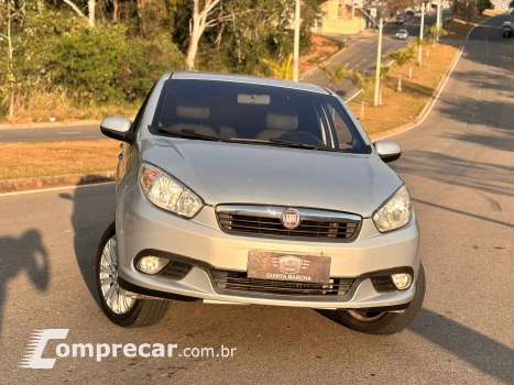 Grand Siena Essence 1.6 16V (Flex)