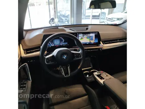 X1 2.0 16V TURBO GASOLINA SDRIVE20I M SPORT STEPTRONIC