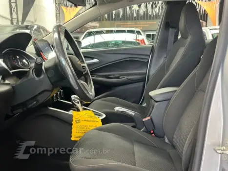 ONIX - 1.0 TURBO LT AUTOMATICO