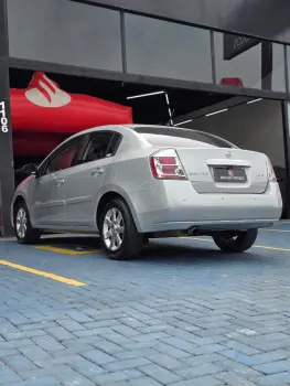 Sentra S 2.0/ 2.0 Flex Fuel 16V Aut.