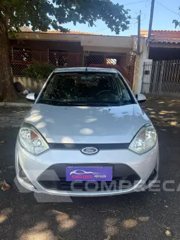 FIESTA 1.6 MPI Class Hatch 8V