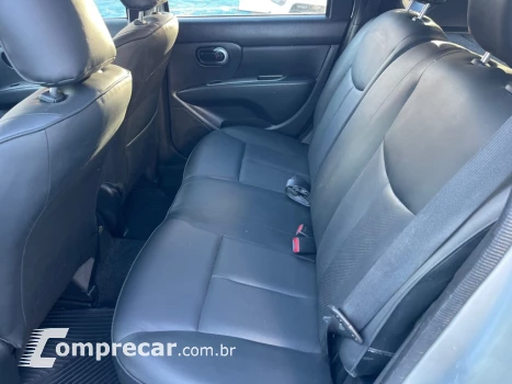 LIVINA 1.8 SL 16V FLEX 4P AUTOMÁTICO