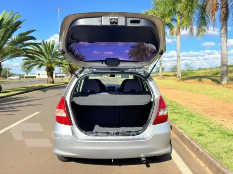 FIT 1.4 LX 16V