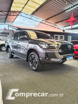 Toyota Hilux CD SRV 4x4 2.8 TDI Diesel Aut. 4 portas