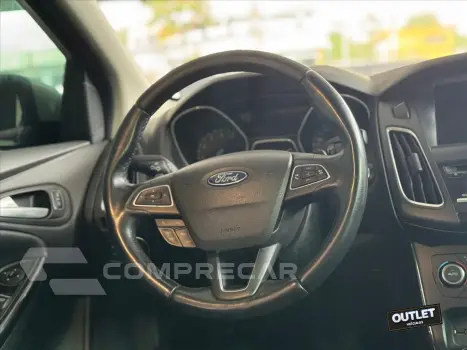 FOCUS 2.0 TITANIUM FASTBACK 16V FLEX 4P POWERSHIFT