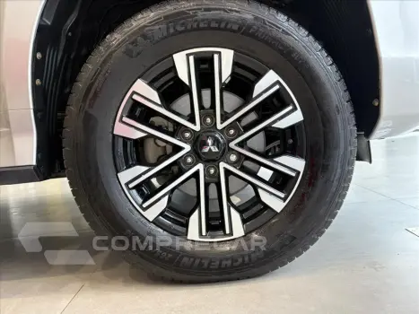 PAJERO SPORT 2.4 16V MIVEC TURBO DIESEL HPE-S AWD