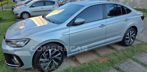 Volkswagen VIRTUS 1.0 200 TSI Highline 4 portas