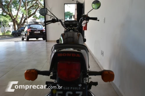 Cb 400