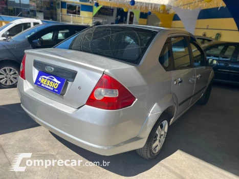 FIESTA 1.6 MPI Class Sedan 8V
