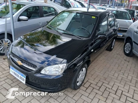 CLASSIC - 1.0 MPFI LS 8V 4P MANUAL