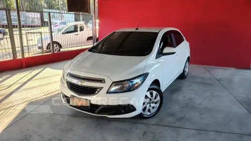 CHEVROLET ONIX 1.4 MPFI LT 8V 4 portas