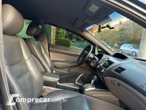 Civic Sedan LXS 1.8/1.8 Flex 16V Aut. 4p